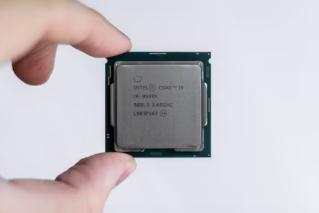 開放X86架構(gòu)能否助英特爾翻轉(zhuǎn)局勢？